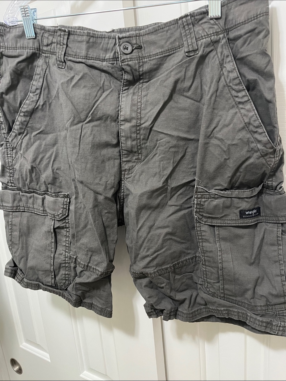 Wrangler Olive Gray Cargo Shorts with Utility Pockets